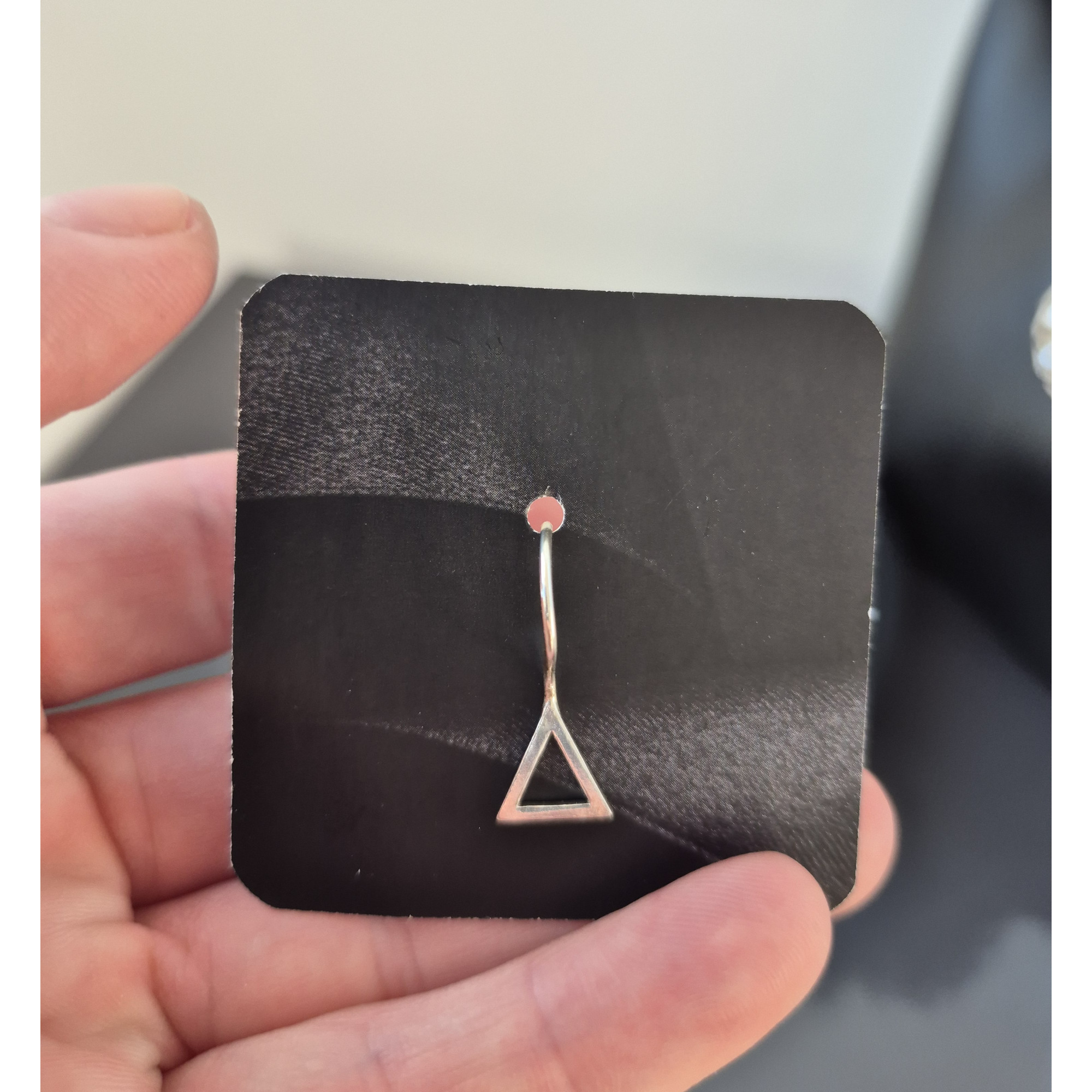 Triangle Lip Cuff – Handmade Sterling Silver Fake Lip Ring, No Piercing Needed — Image 2 of 6