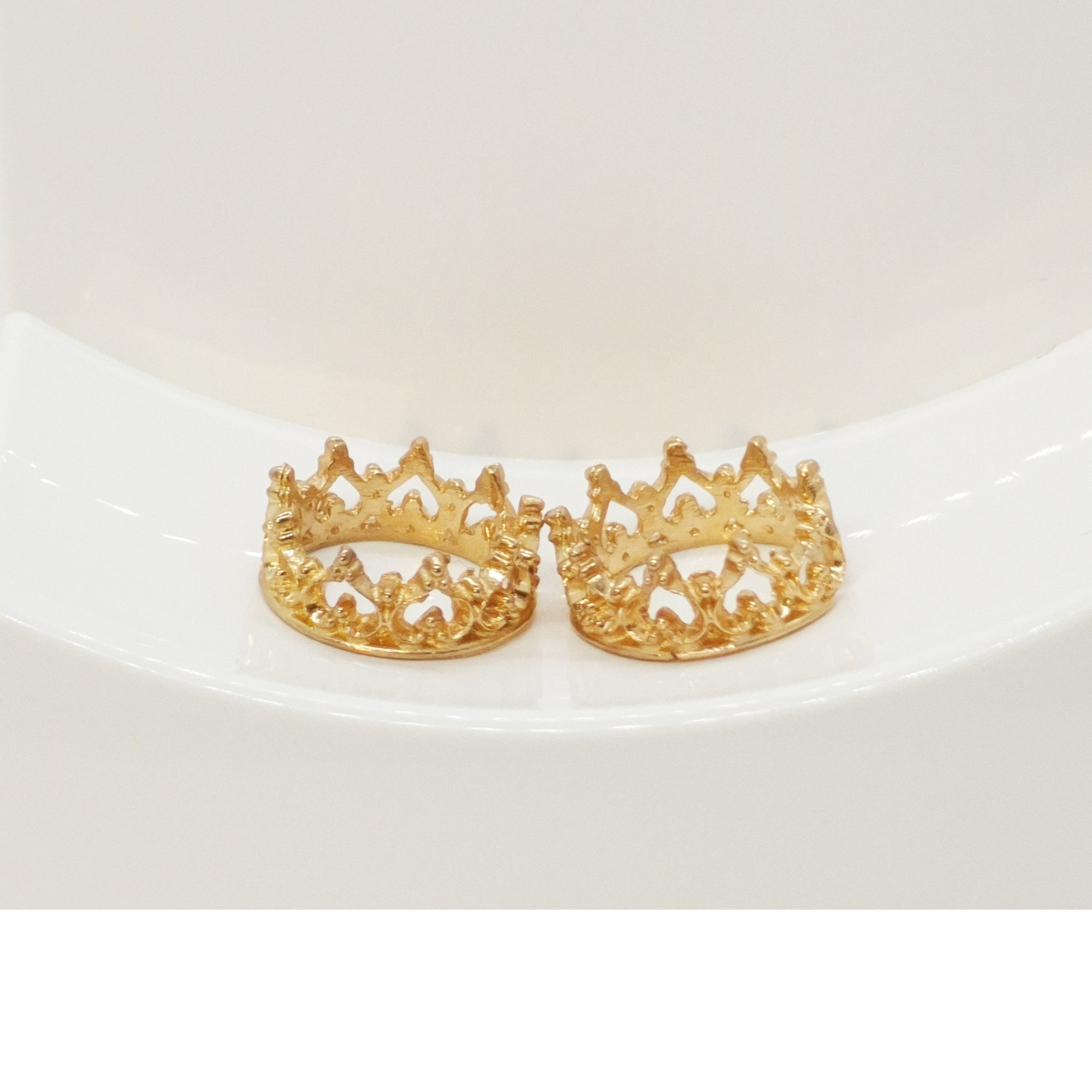 Crown Clip Rings — Gold Plated Non-Piercing Intimate Jewelry — Image 1 of 7