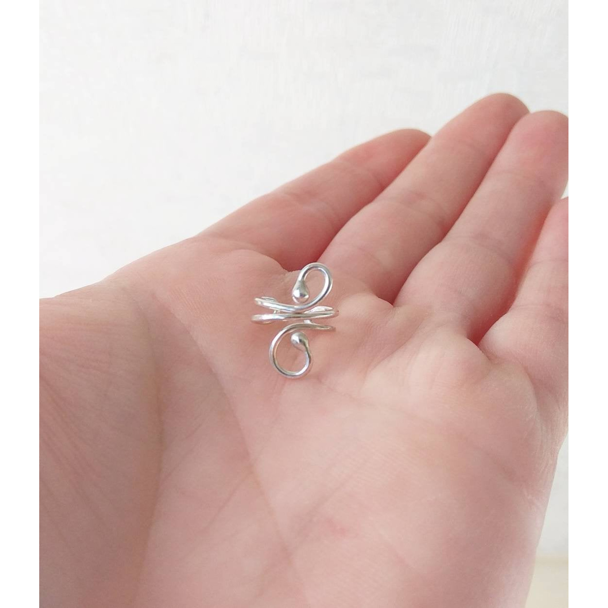 Sterling silver ear cuff - No piercing Ear Cuff — Image 3 of 9