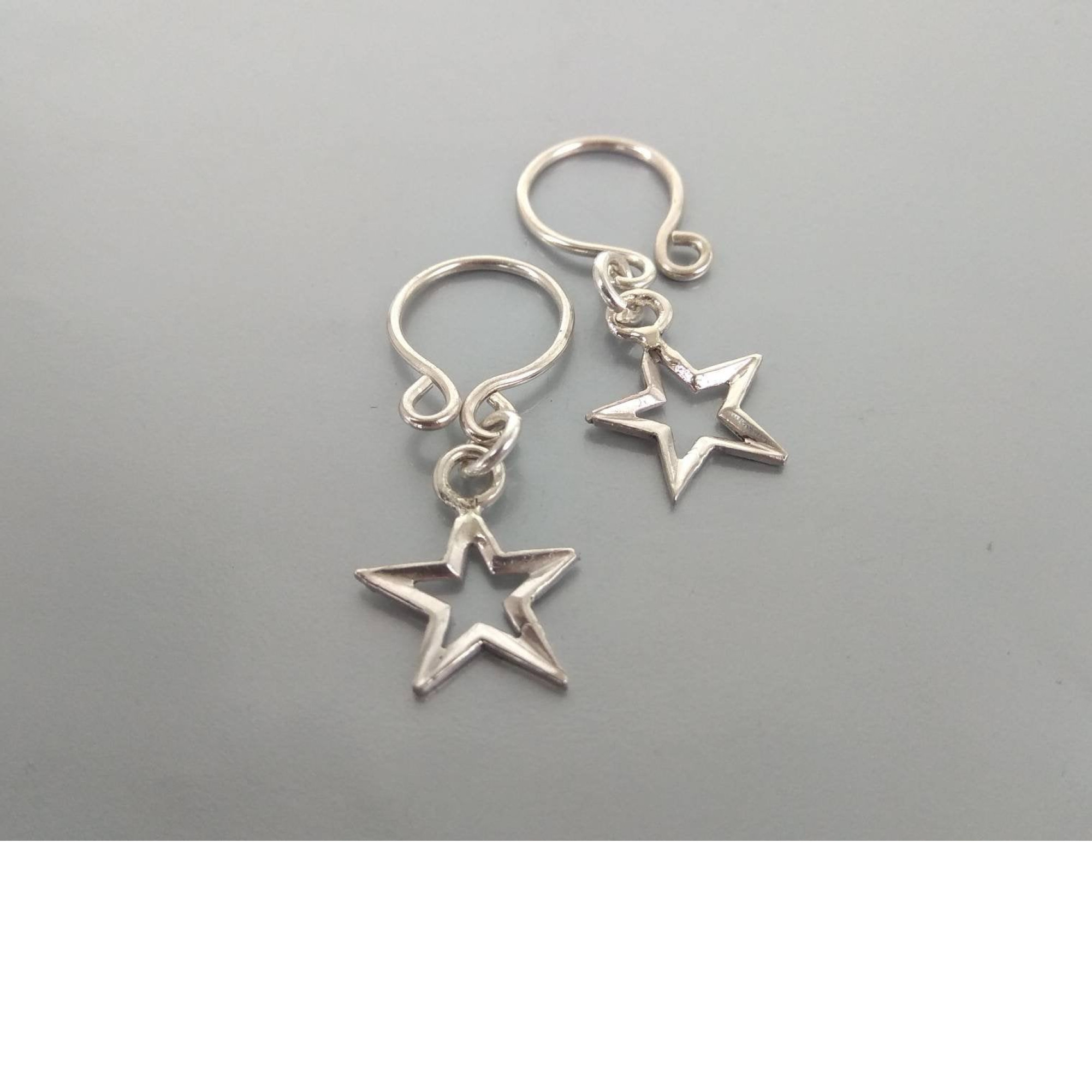Non Piercing adjustable Nipple Ring with silver stars - Handmade sterling Silver Nipple Rings — Image 1 of 10