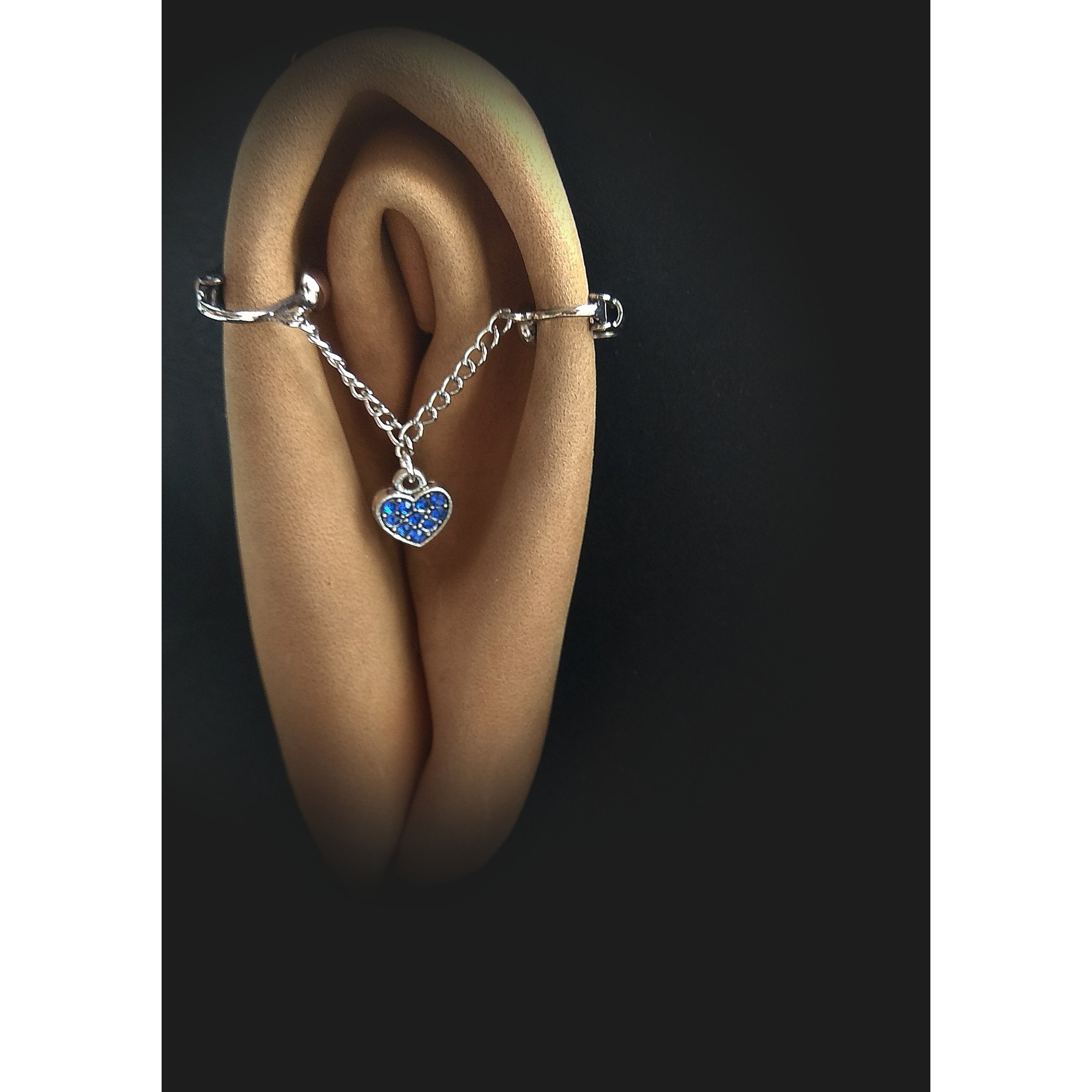 Heart Clitoral Jewellery, Faux piercing with chain and heart Non Piercing Mature ,Clit Clip Adult fun sex toys — Image 1 of 2