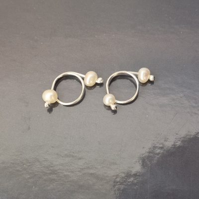 Non piercing nipple rings \ Fake nipple piercing with white pearls 